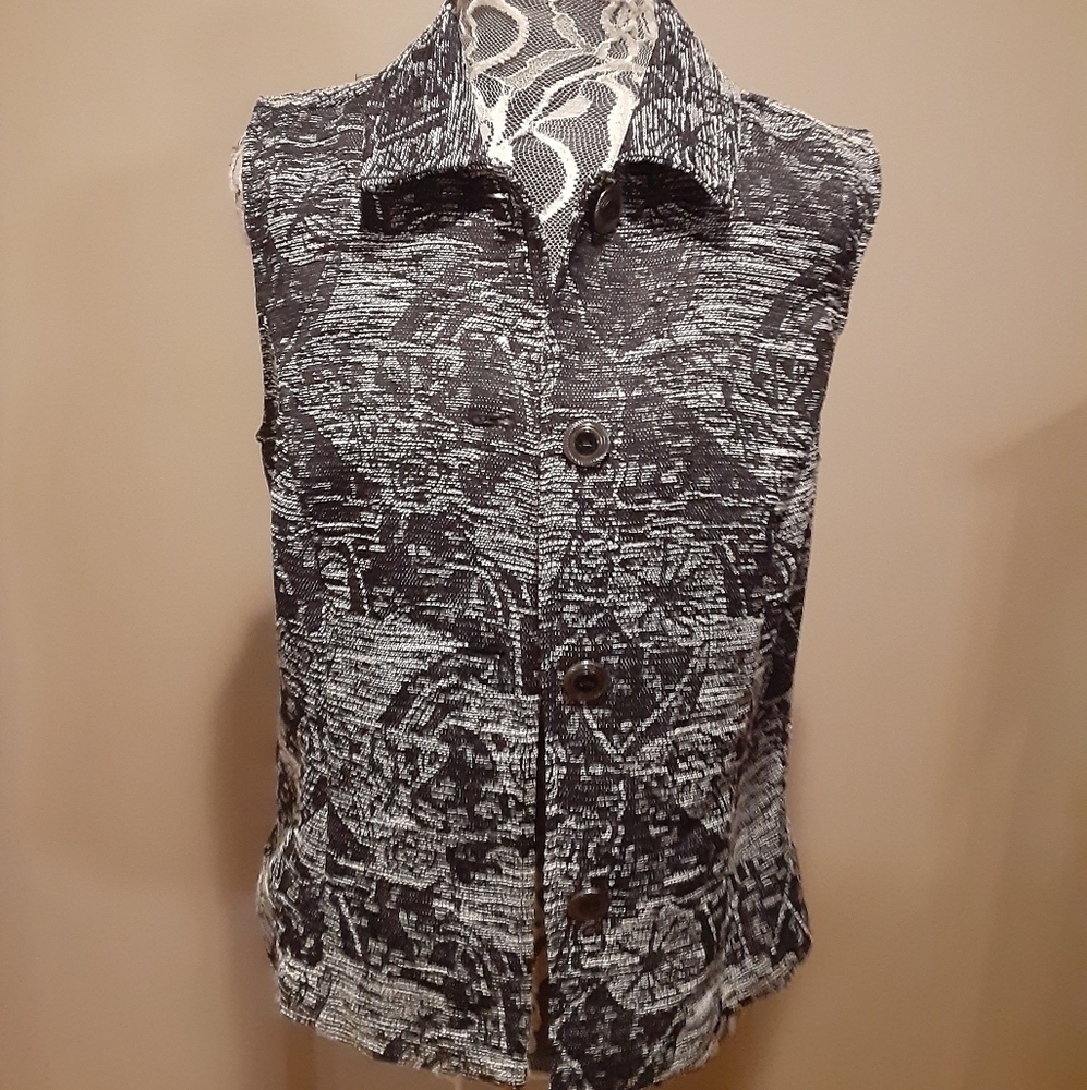 Christopher and Banks Vest
